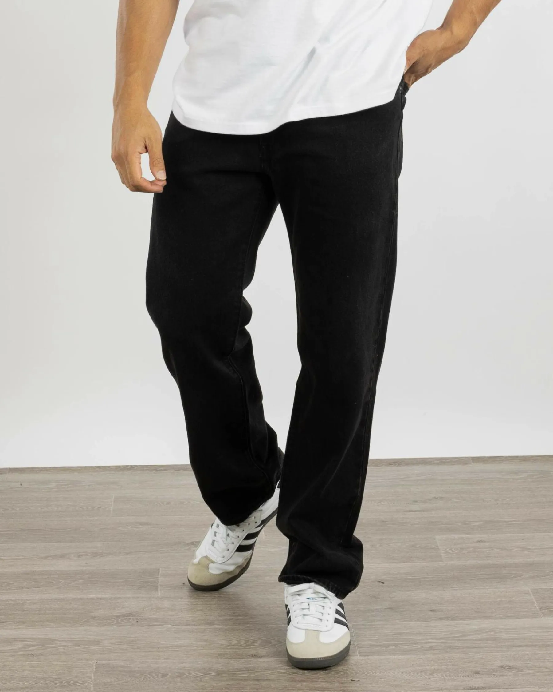 Hot 555 Relaxed Straight Jeans Shorts & Bottoms