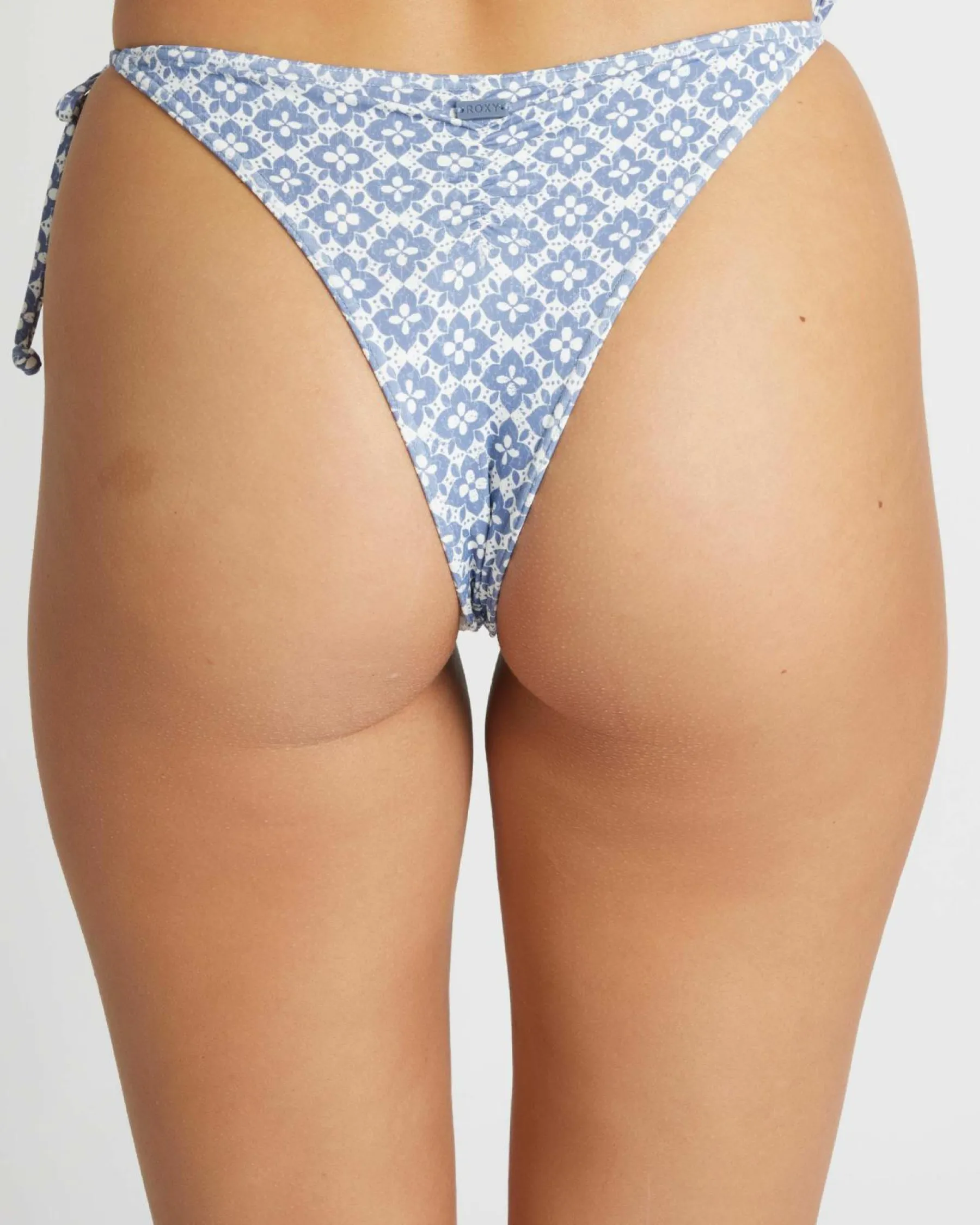 Bikinis*Roxy Amber Cheeky Tie Side Bikini Bottom Cloud Dancer Never Bored Swim