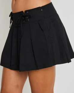 Bottoms*Ava And Ever Arcadia Skirt Black