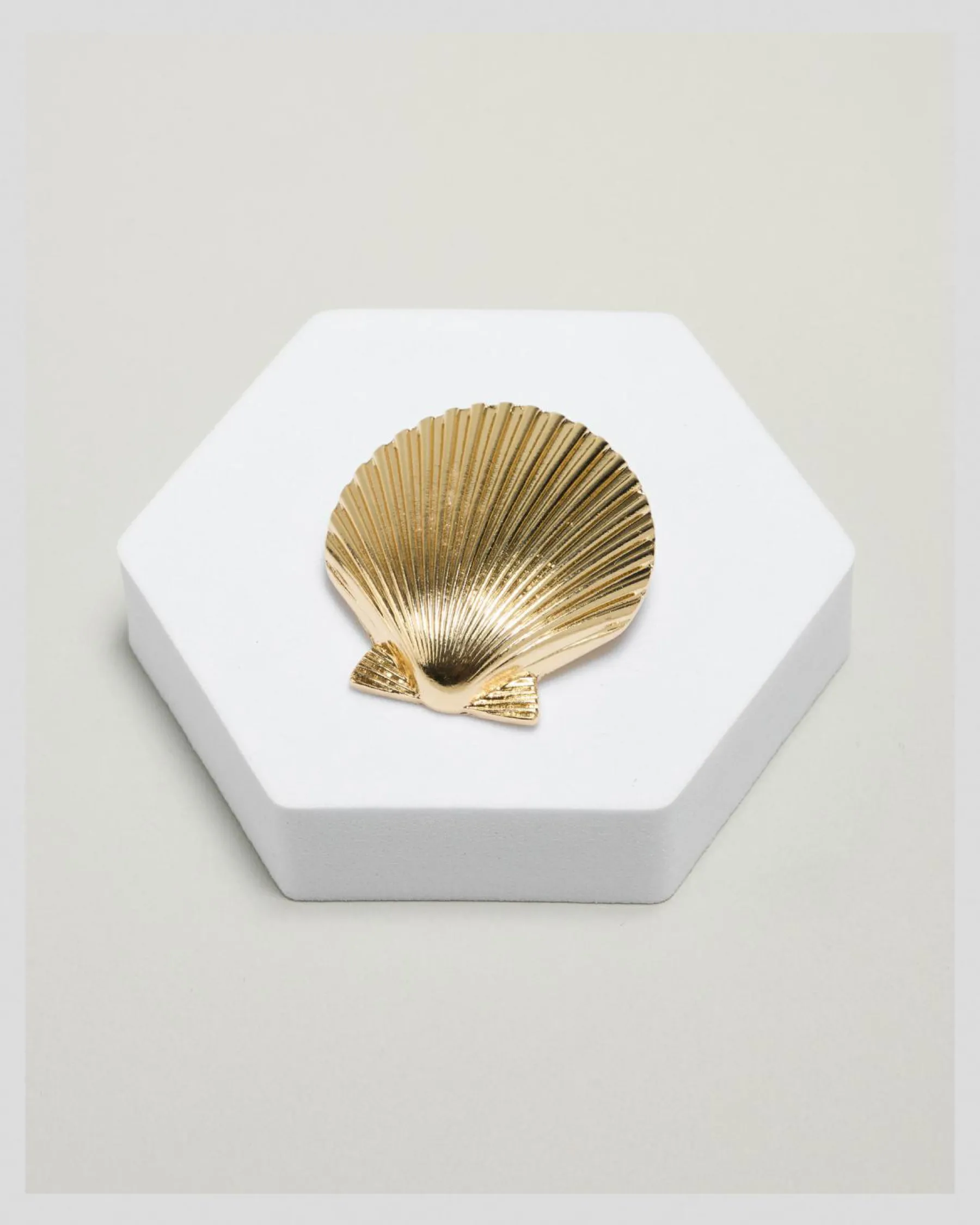 Jewelry|Jewelry*Karyn In LA Bailey Shell Brooch Gold