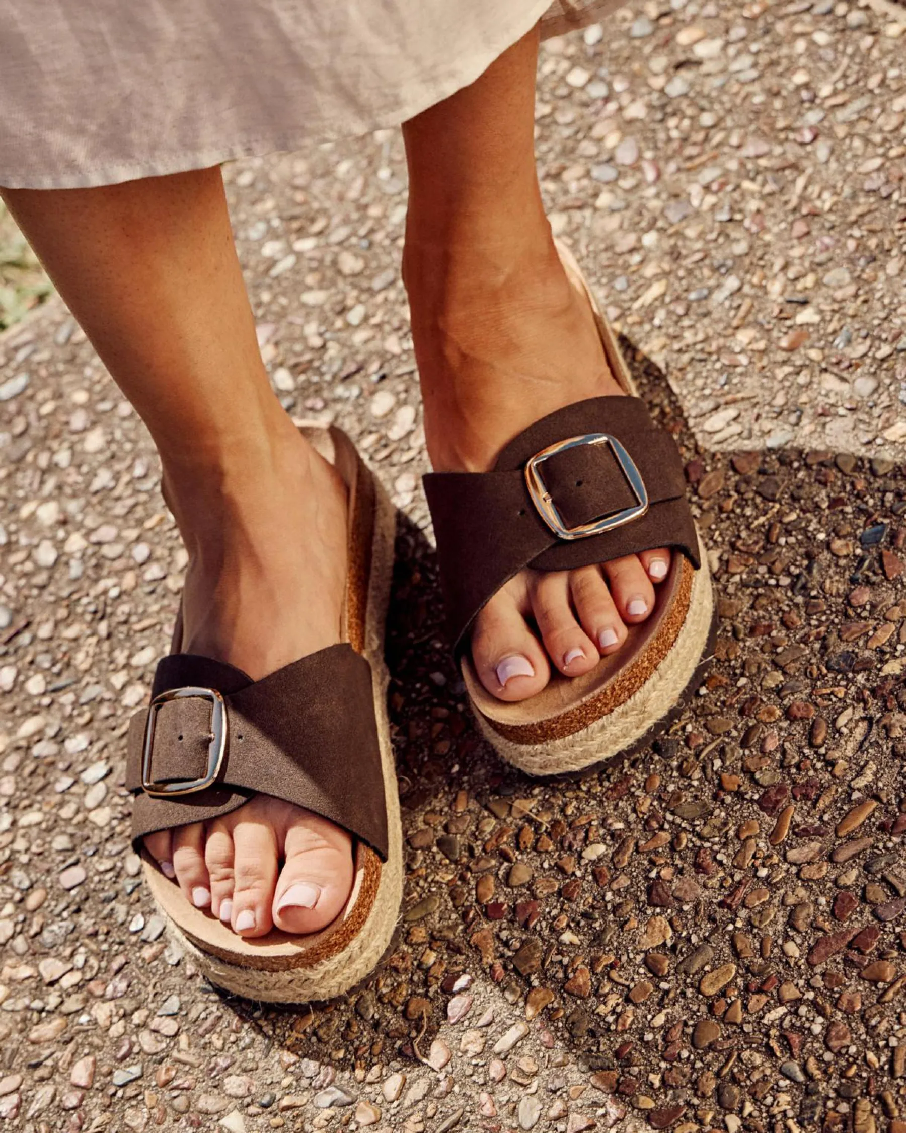 Slides*Ava And Ever Bliss Flatform Shoes Chocolate