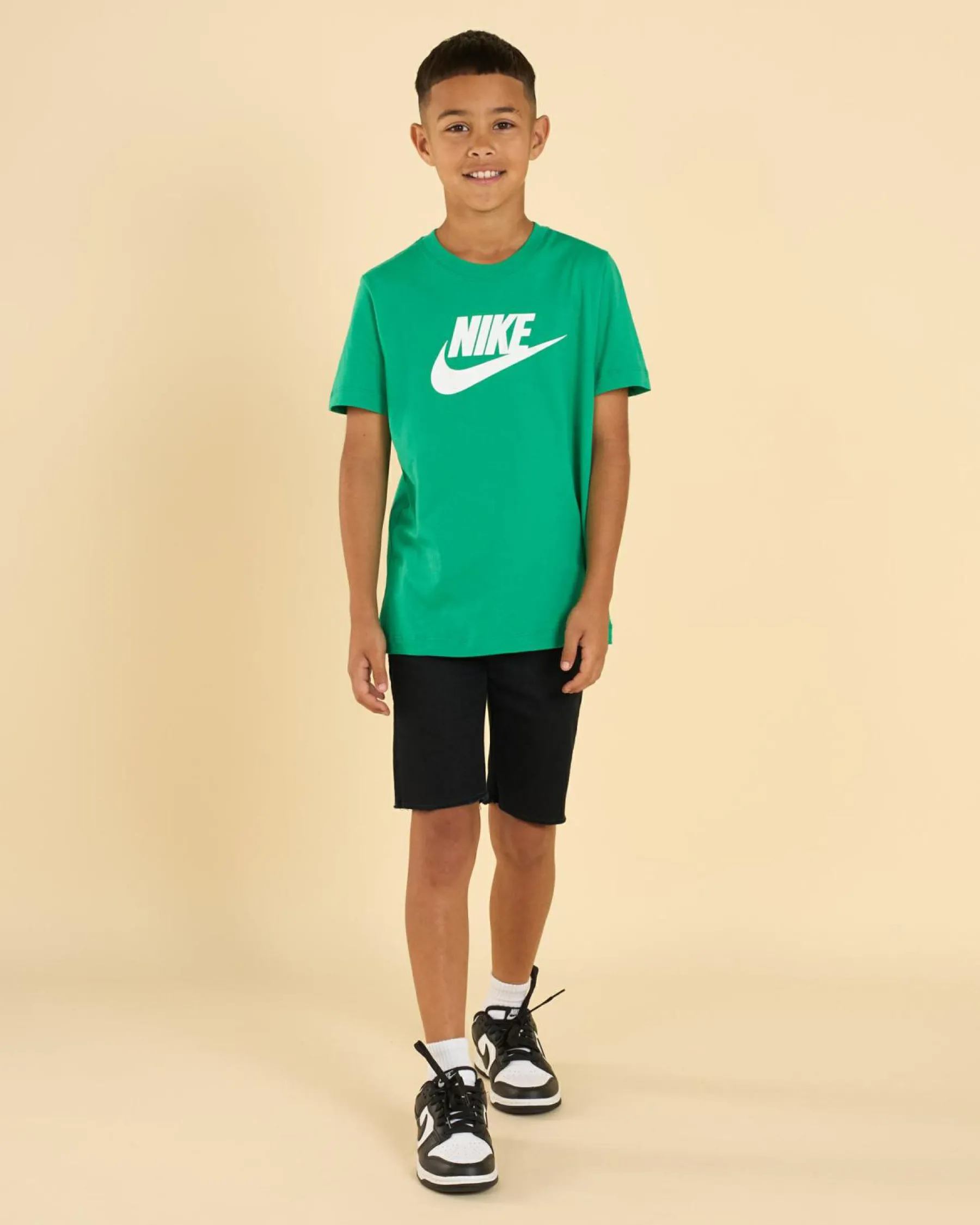 Tops & T-Shirts*Nike Boys' Futura HBR T-Shirt Stadium Green