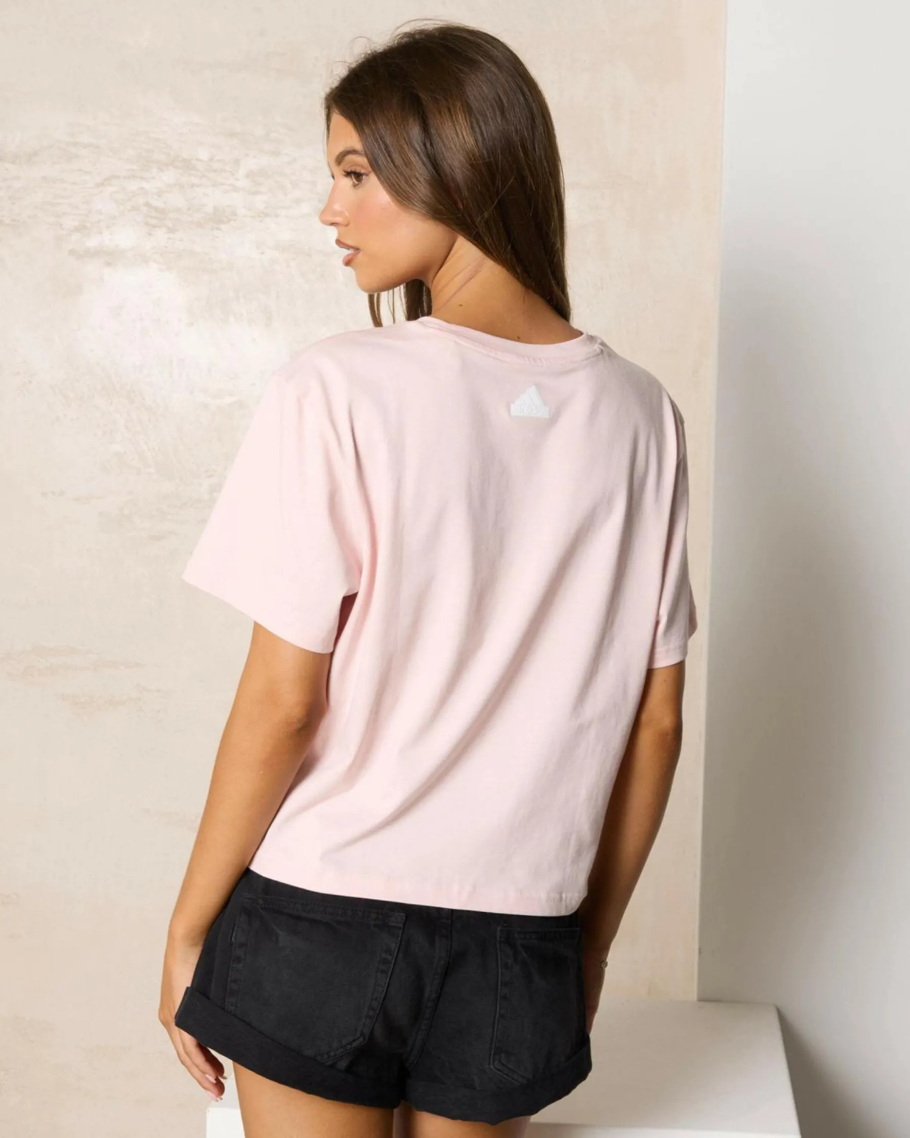 Discount Brand Love Signature Graphic T-Shirt Women Tops