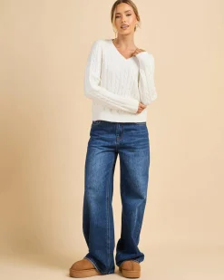 Knitwear|Jumpers & Hoodies*Luvalot Bristol V Neck Knit Jumper White