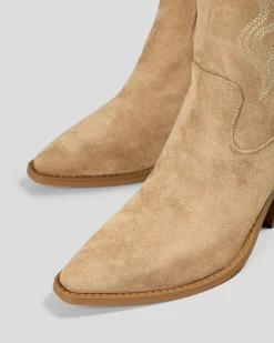 Buck Boots Women Boots