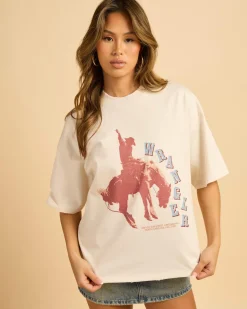 Tops*Wrangler Bucking Boxed T-Shirt Ecru