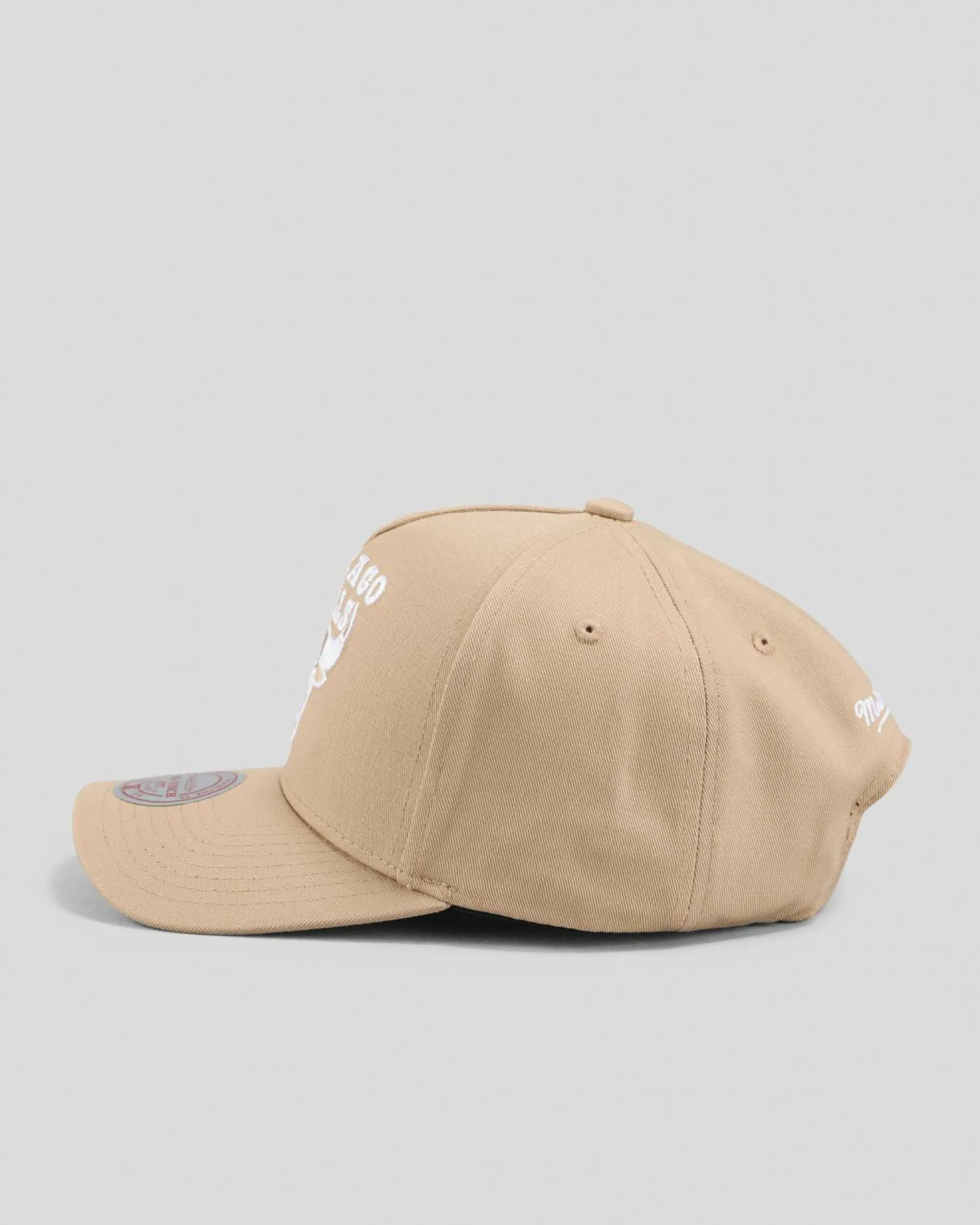Headwear*Mitchell & Ness Chicago Bulls Pro Pinch Snapback Cap Oat