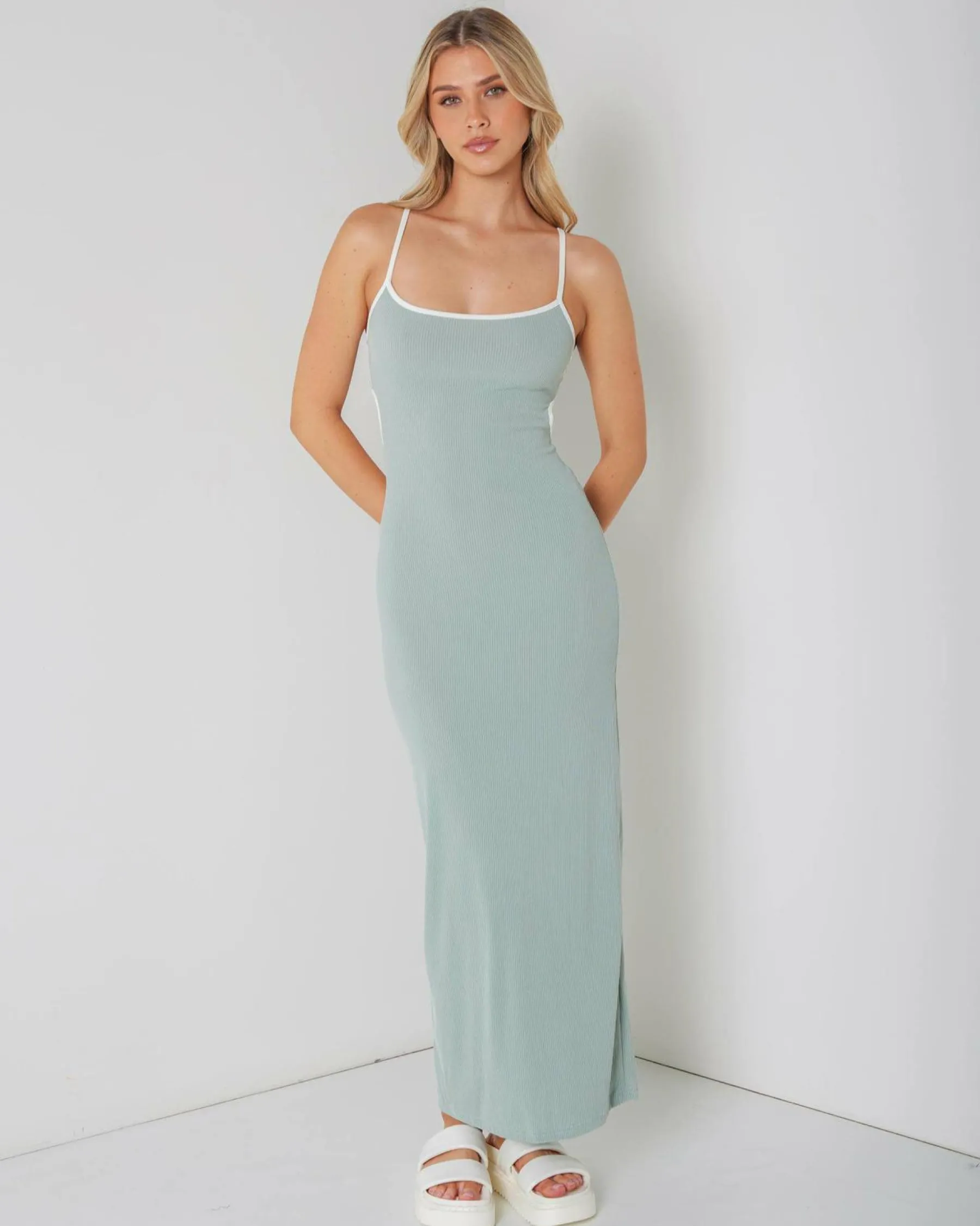 Discount Claudette Maxi Dress Women Dresses