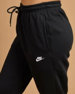 Sets|Activewear*Nike Club BB Jogger Track Pants Black/black/white