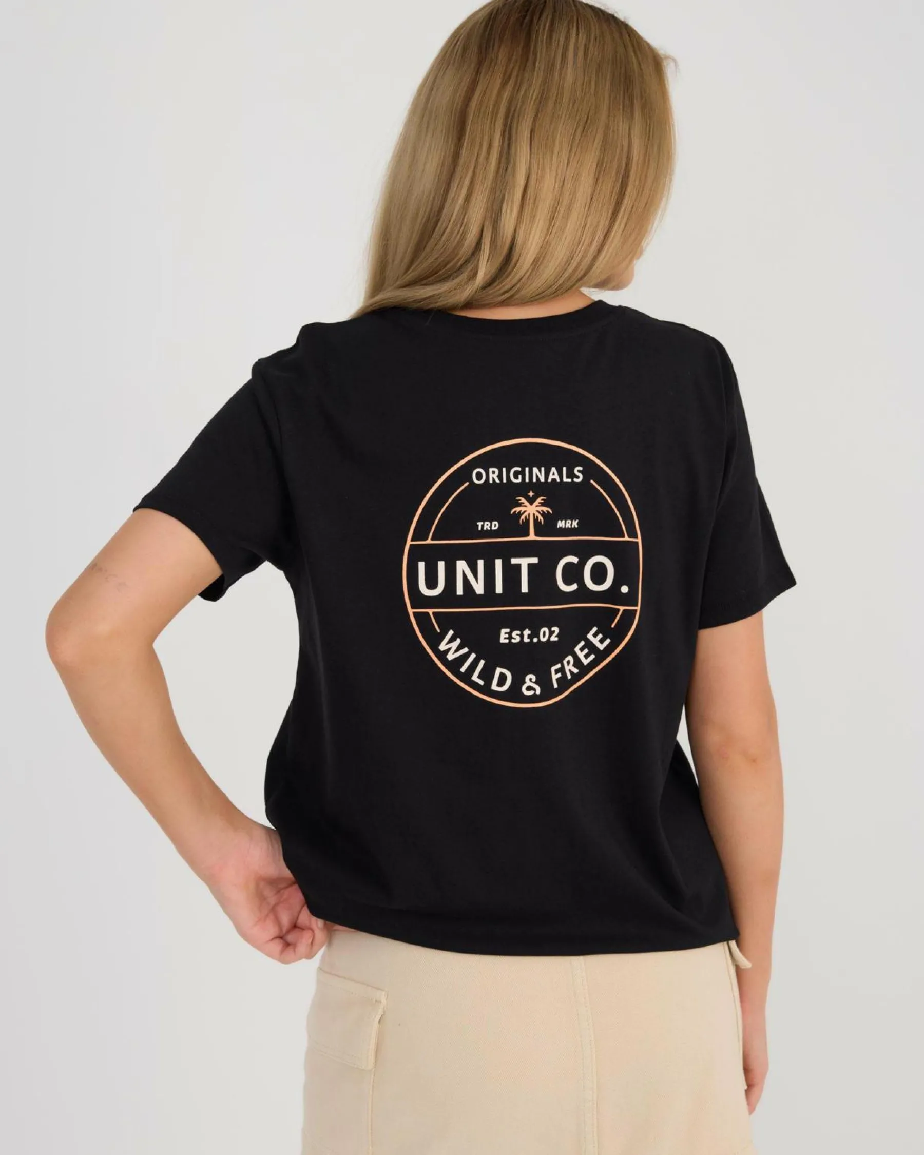 Tops*Unit Coast T-Shirt Black