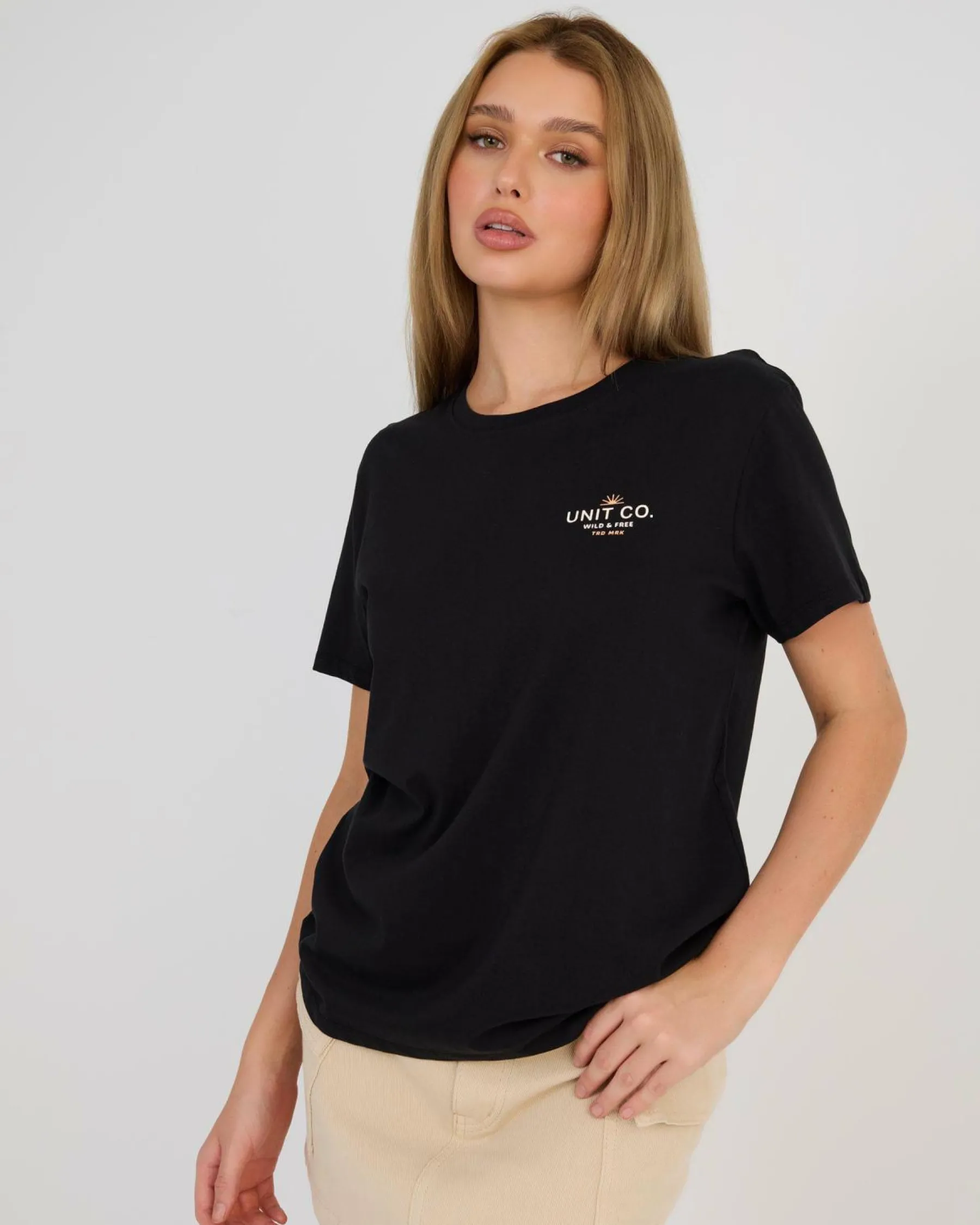 Tops*Unit Coast T-Shirt Black