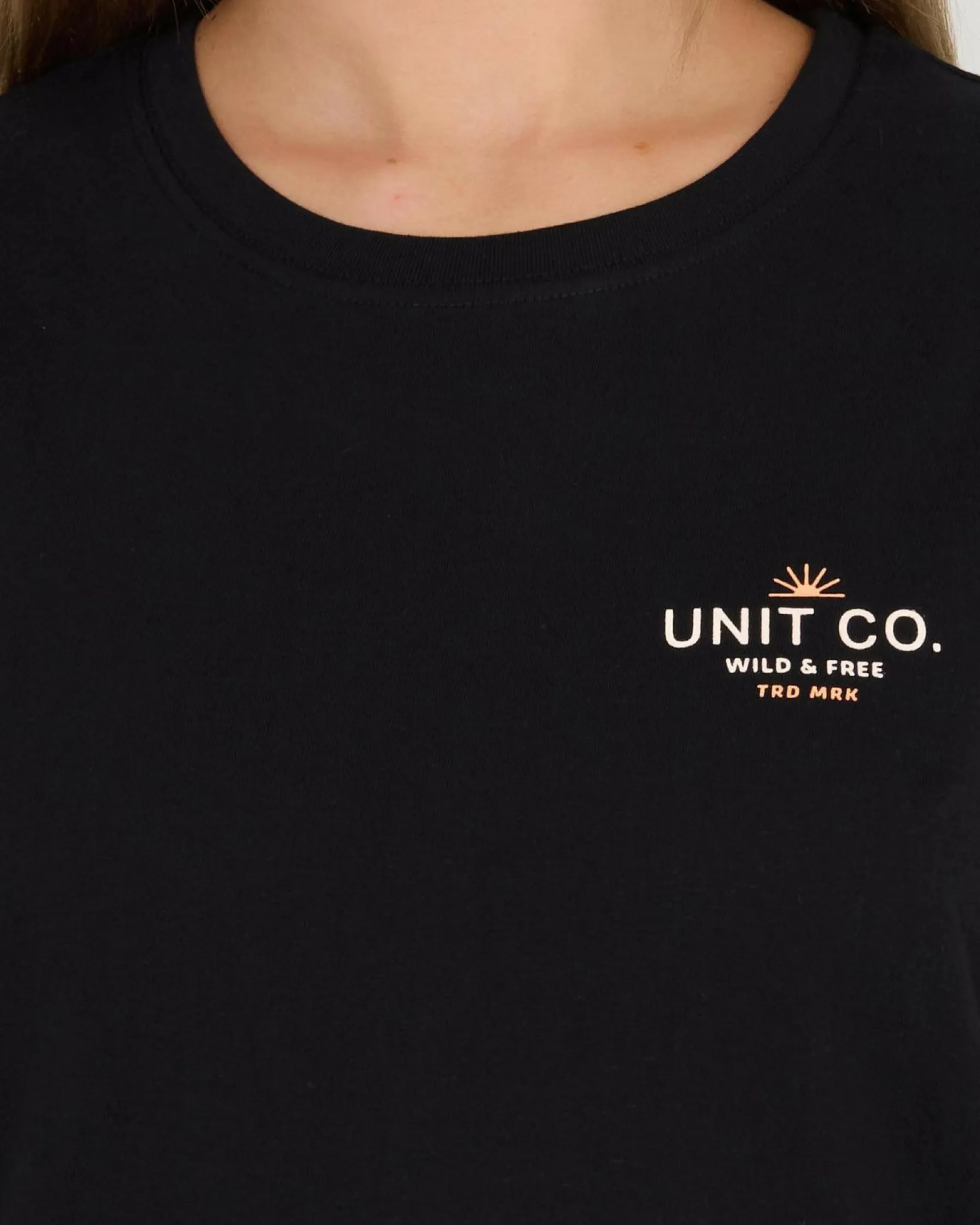 Tops*Unit Coast T-Shirt Black