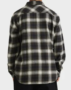 Hot Coastline Flannel Tops & T-Shirts