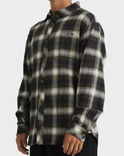 Hot Coastline Flannel Tops & T-Shirts