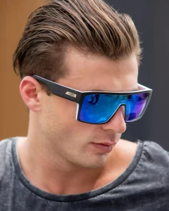 Sunglasses*Unit Command Polarised Sunglasses Matte Black/white Polar