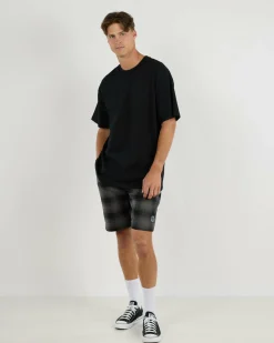 New Crisis Elastic Waist Shorts Shorts & Bottoms