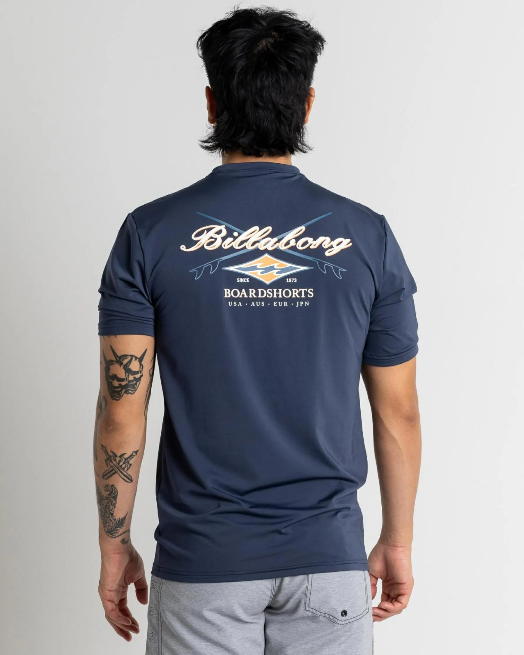 Rashies*Billabong Crossboards Short Sleeve Rash Vest Dusty Navy
