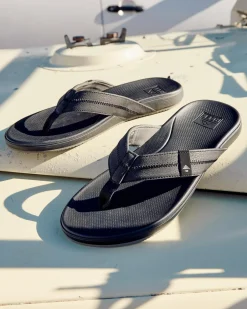 Clearance Cushion Phantom 2.0 Thongs Flip Flops & Sandals