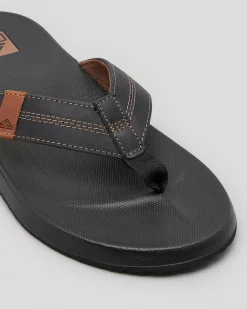 Best Cushion Phantom LE Thongs Flip Flops & Sandals