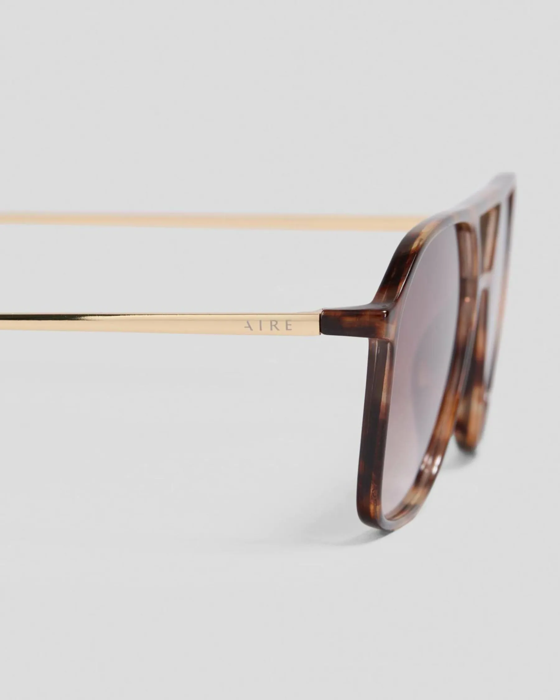 Online Cusp Sunglasses Sunglasses