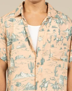Tops & T-Shirts*Double Diamond Ranch Desert Rider Short Sleeve Shirt Coral