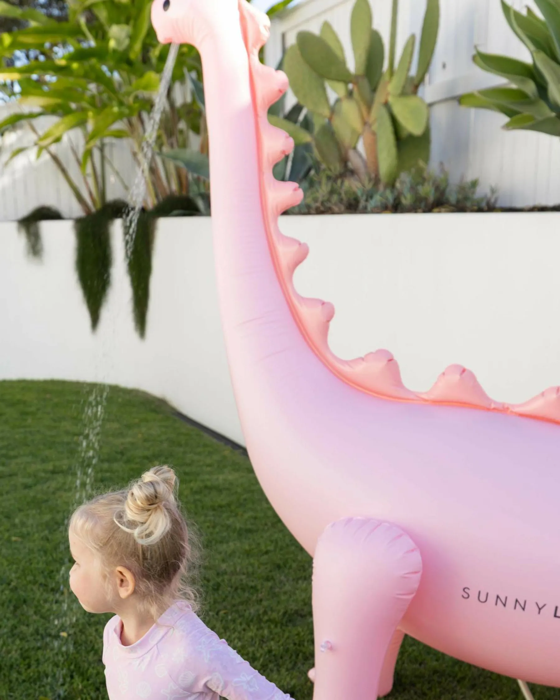 Hot Dino Giant Sprinkler Women Beach Accessories|Beach Accessories & Towels