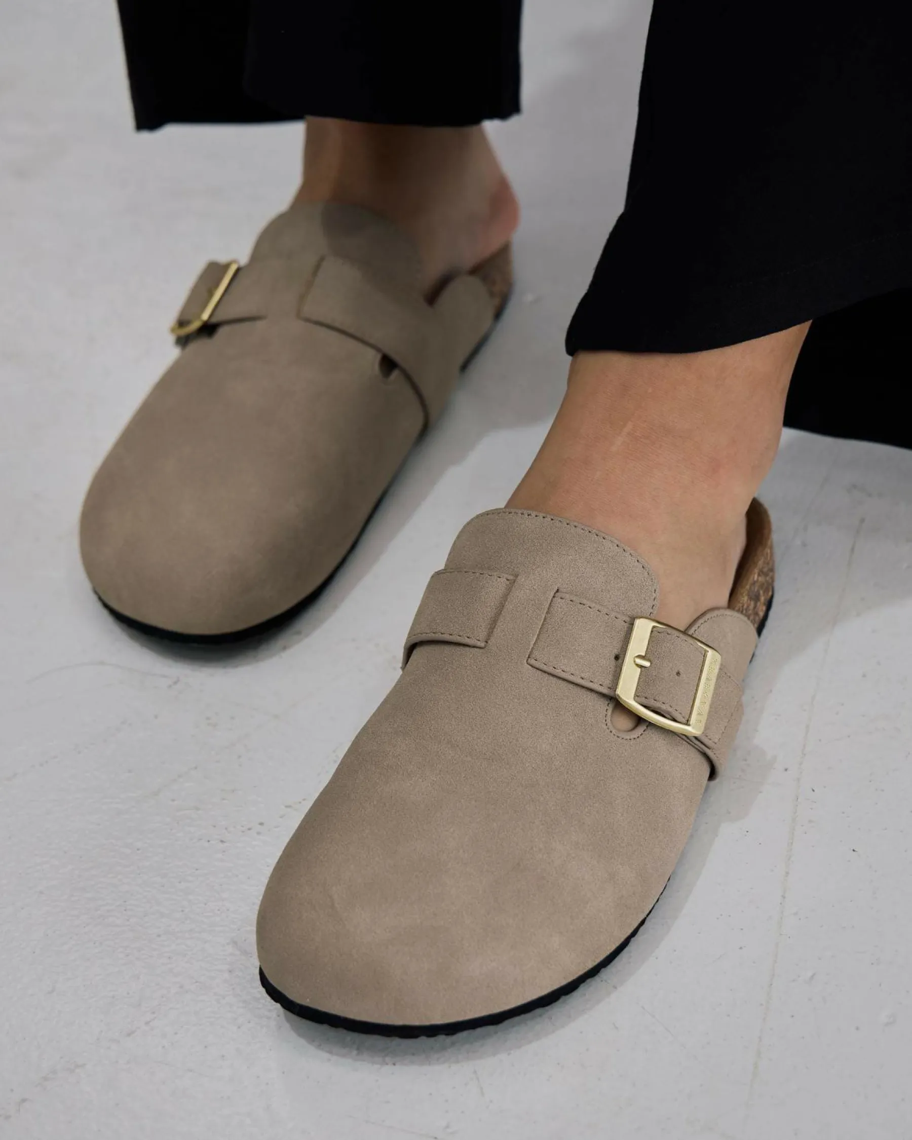 Sale Elias Slide Sandals Women Sandals