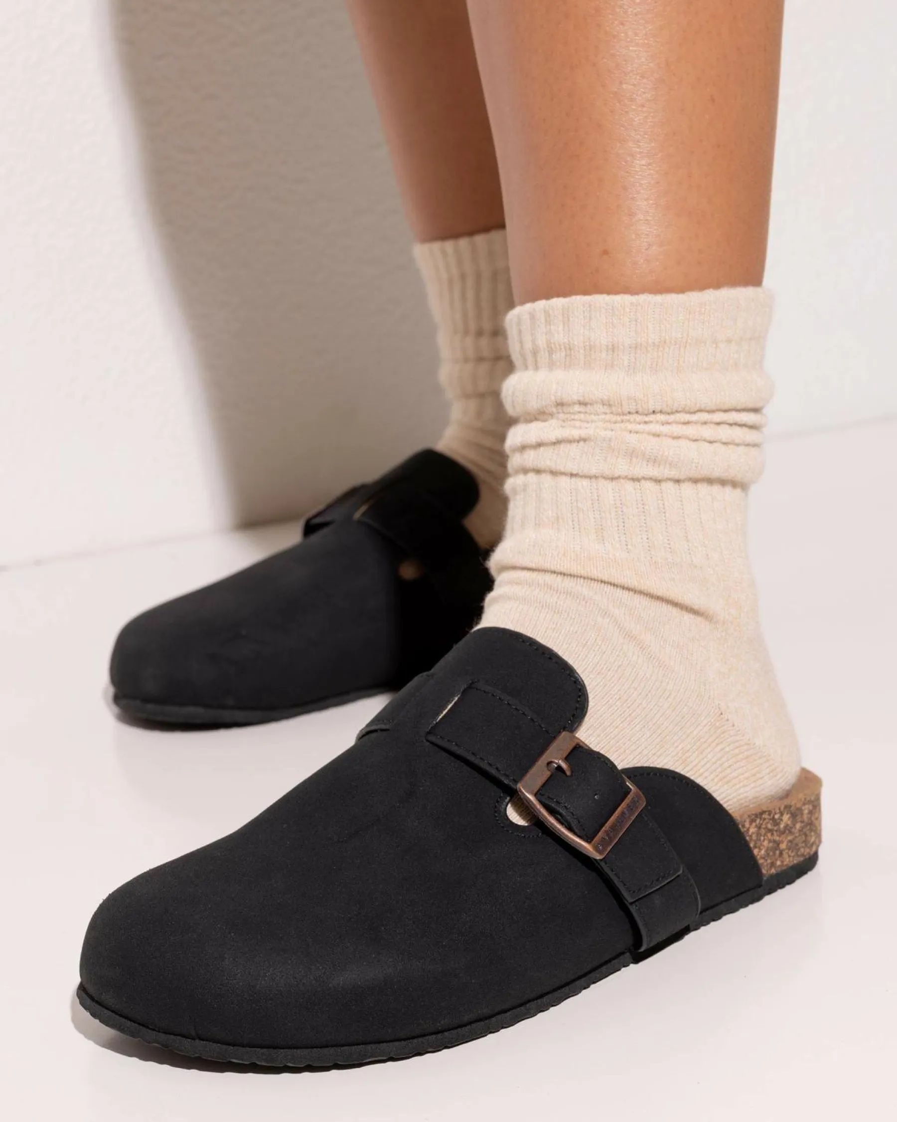 Discount Elias Slide Sandals Women Sandals