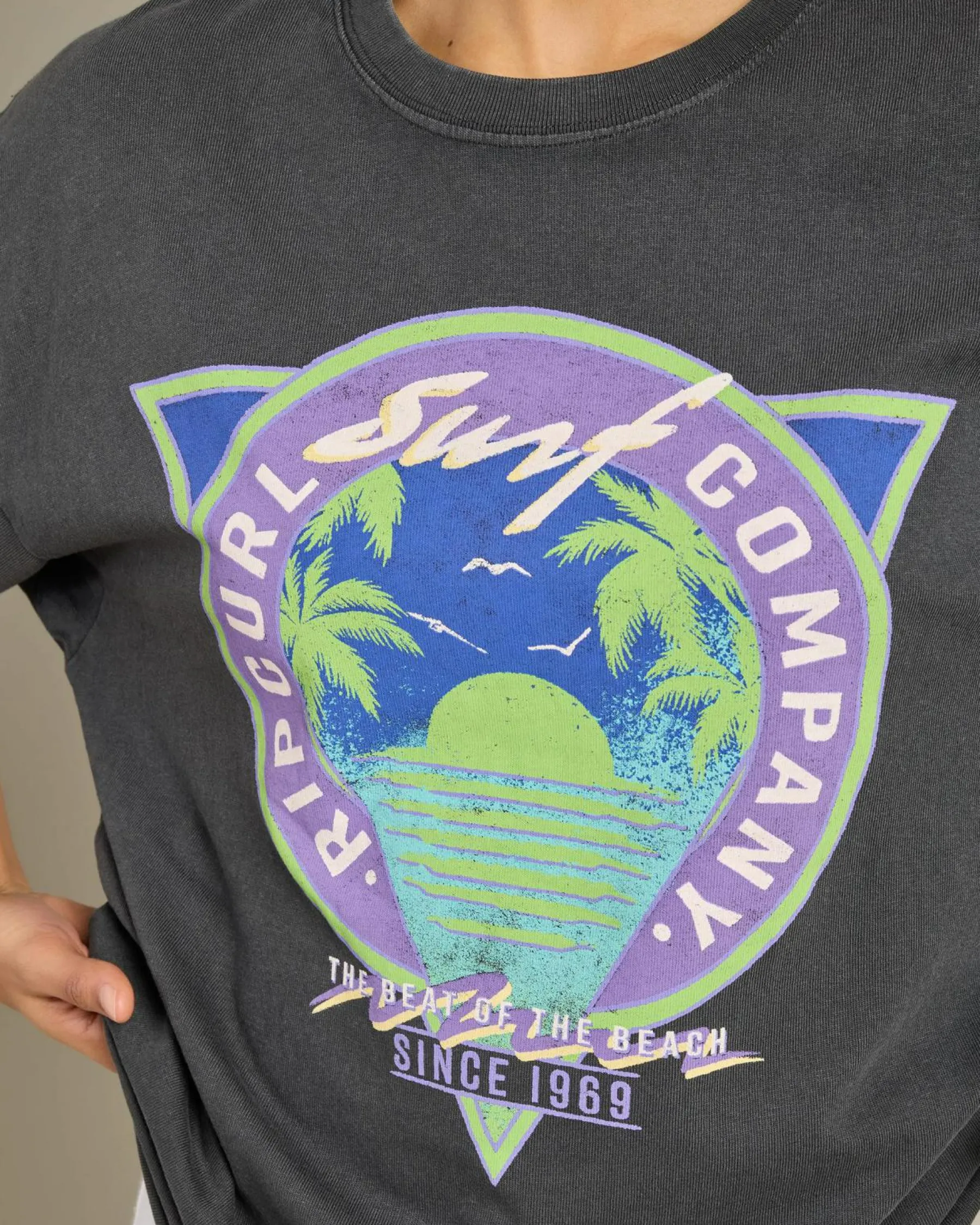 Tops*Rip Curl Es Vedra Heritage T-Shirt Washed Black