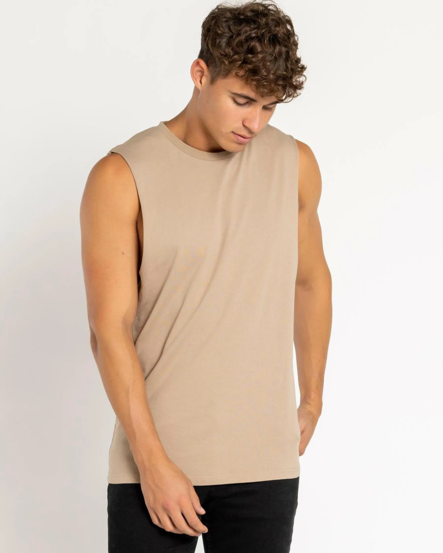 Hot Essential Muscle Tank Tops & T-Shirts