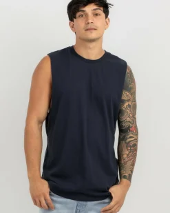 New Essential Muscle Tank Tops & T-Shirts