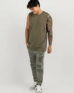 Discount Essential Muscle Tank Tops & T-Shirts