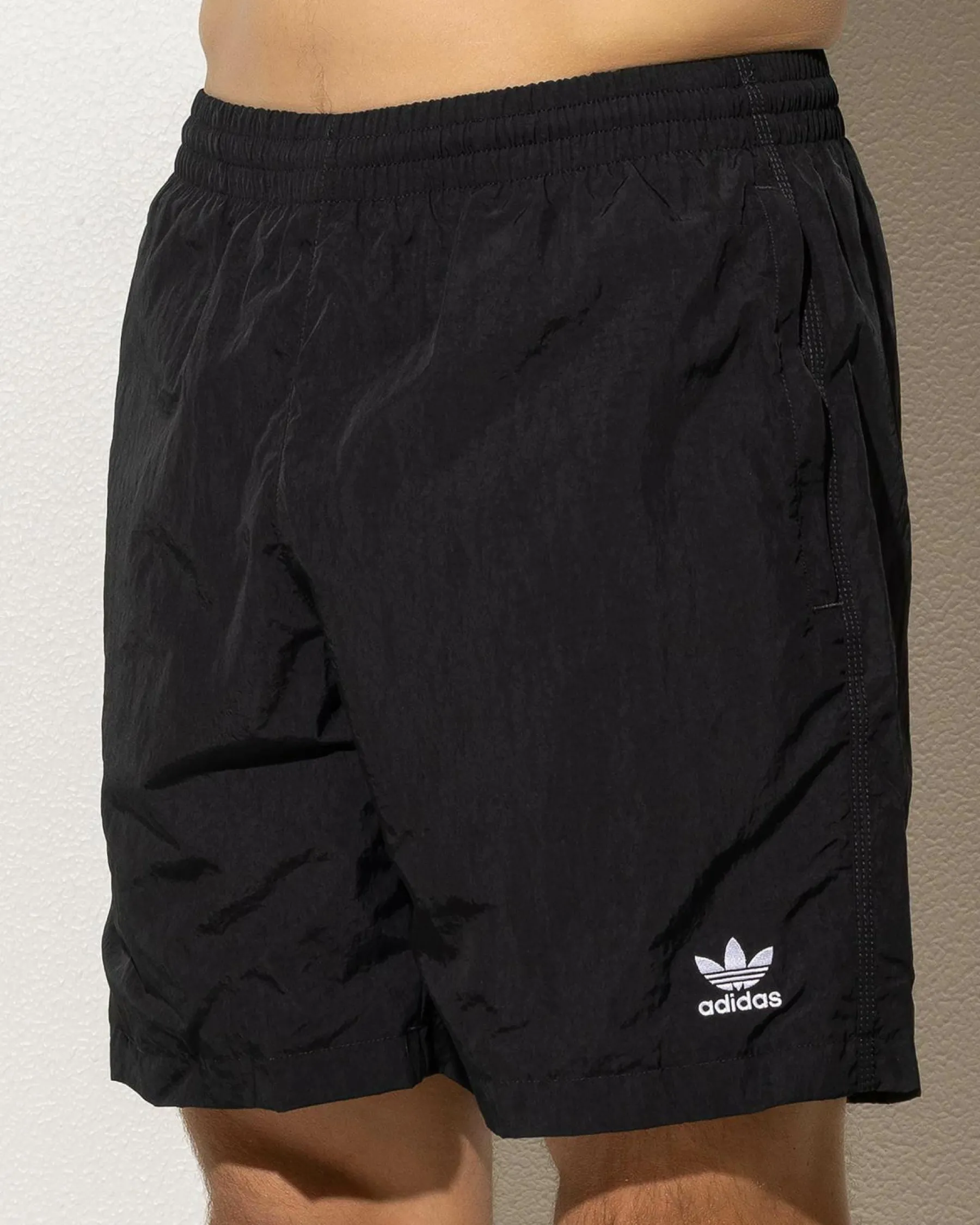 New Essential Woven Shorts Shorts & Bottoms