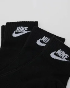 Socks*Nike Everyday Essential Ankle Socks 3 Pack Black/white