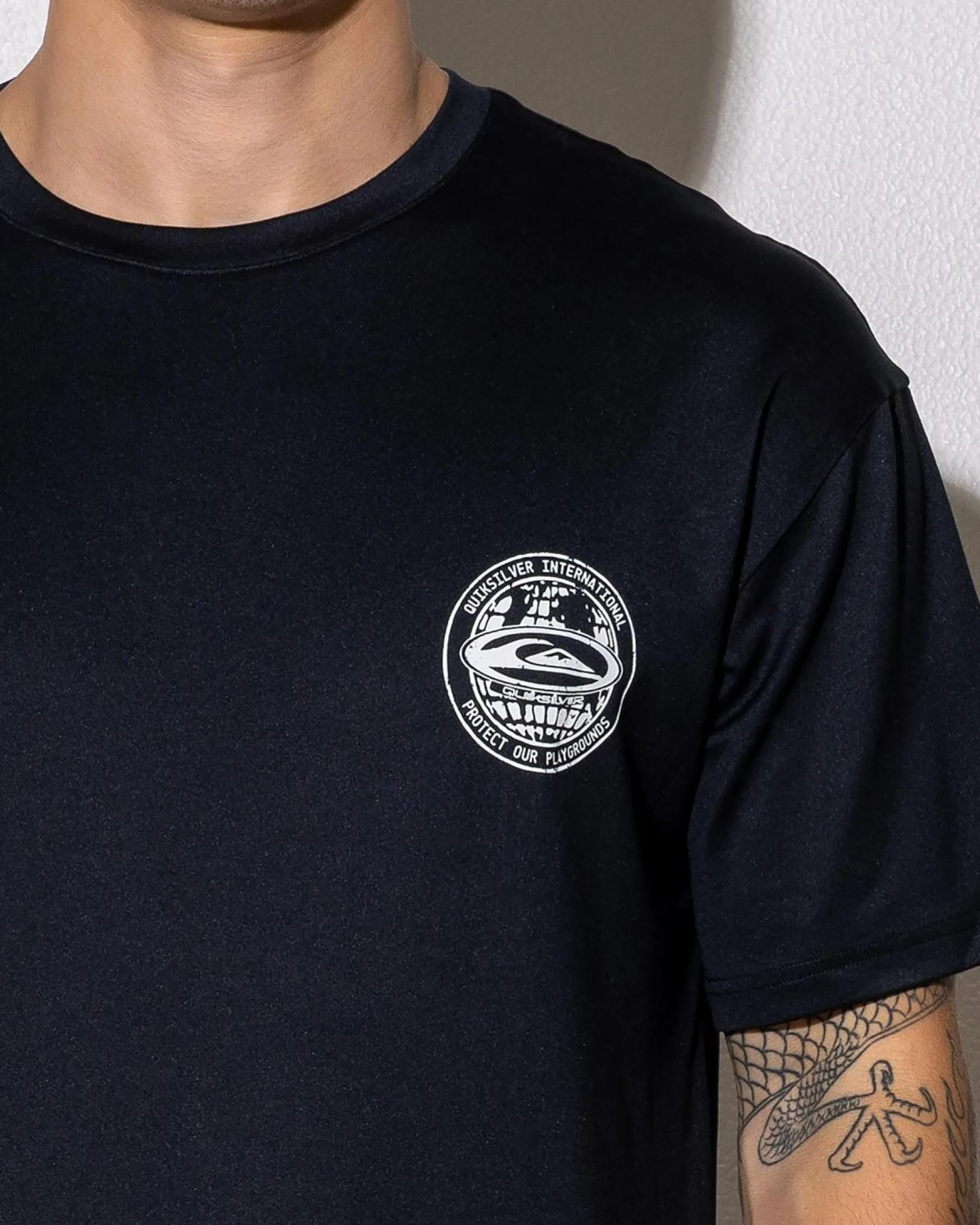 Outlet Everyday Short Sleeve Surf T-shirt Rashies