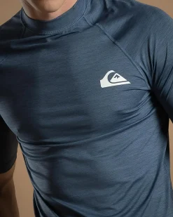 Rashies*Quiksilver Everyday UPF50 Short Sleeve Rash Vest Vintage Indigo