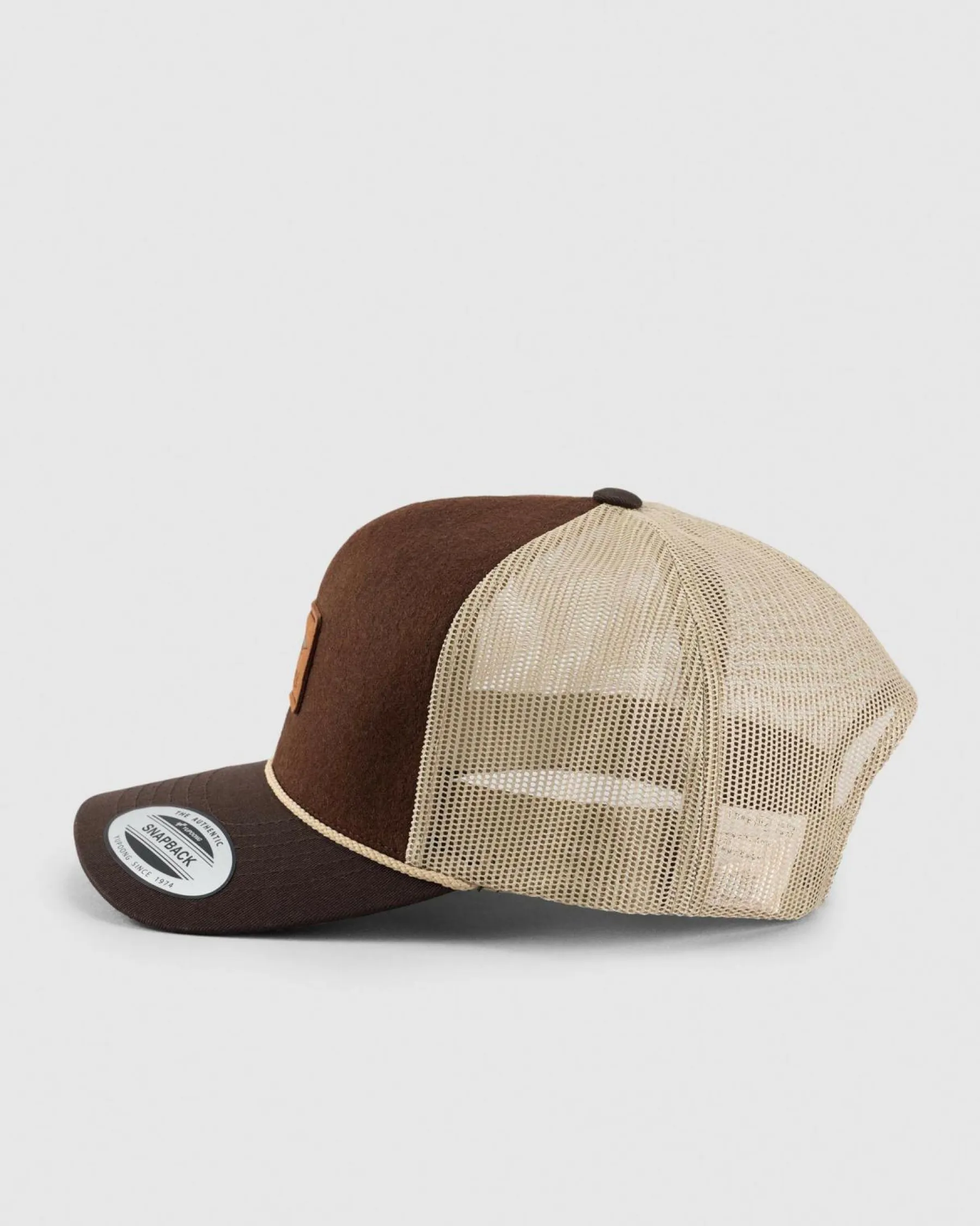 Fade Out Trucker Cap Headwear