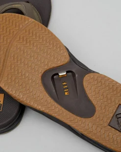 Fanning Thongs Slides