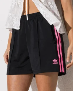 Bottoms*adidas Firebird Shorts Black/lucid Pink