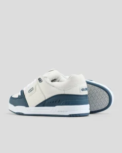 New Fusion Shoes Sneakers