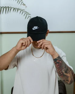 Headwear*Nike Futura Wash Club Cap Black/white