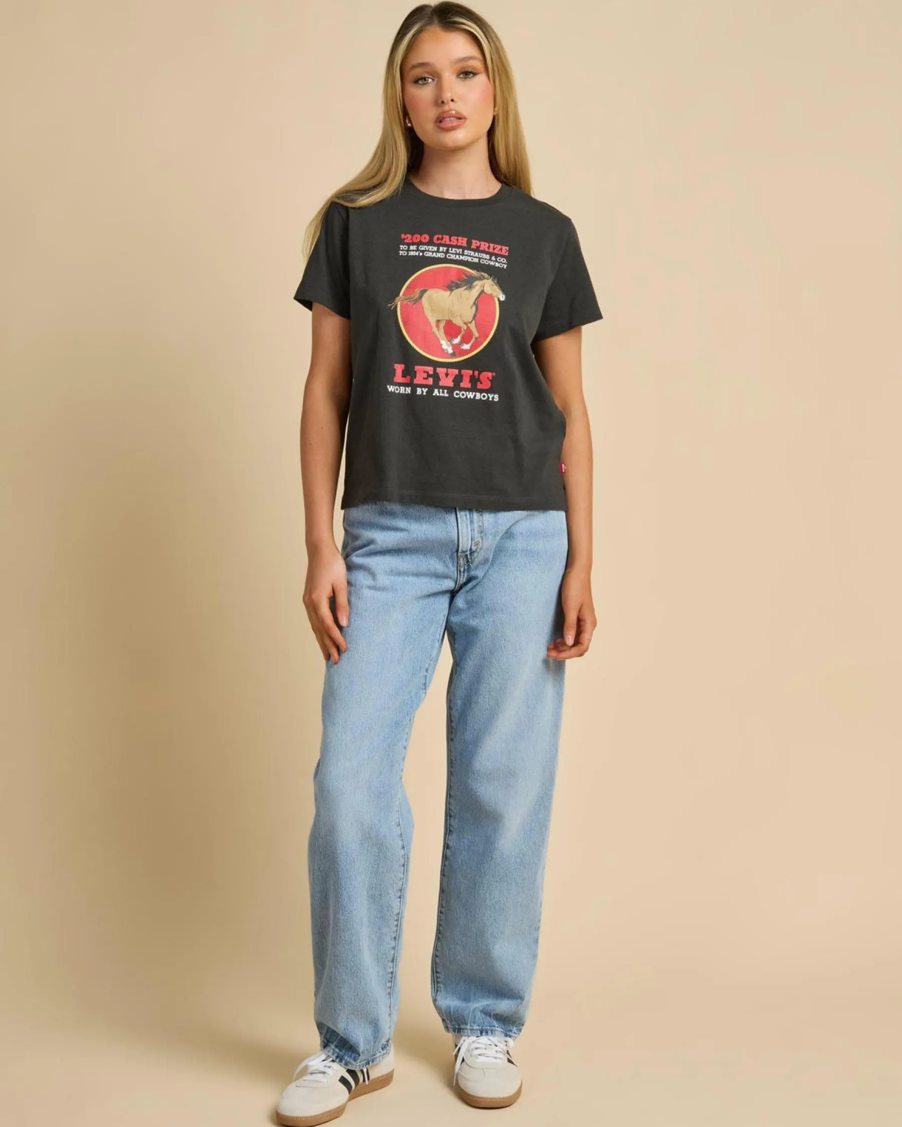 Tops*Levi's Graphic Boxy T-Shirt Western Archival Cash Prize