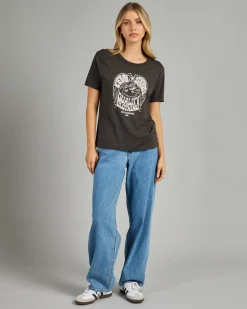 Hot Graphic Iconic T-Shirt Women Tops