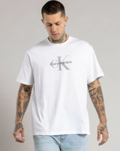 Outlet Hero Monologo T-Shirt Tops & T-Shirts