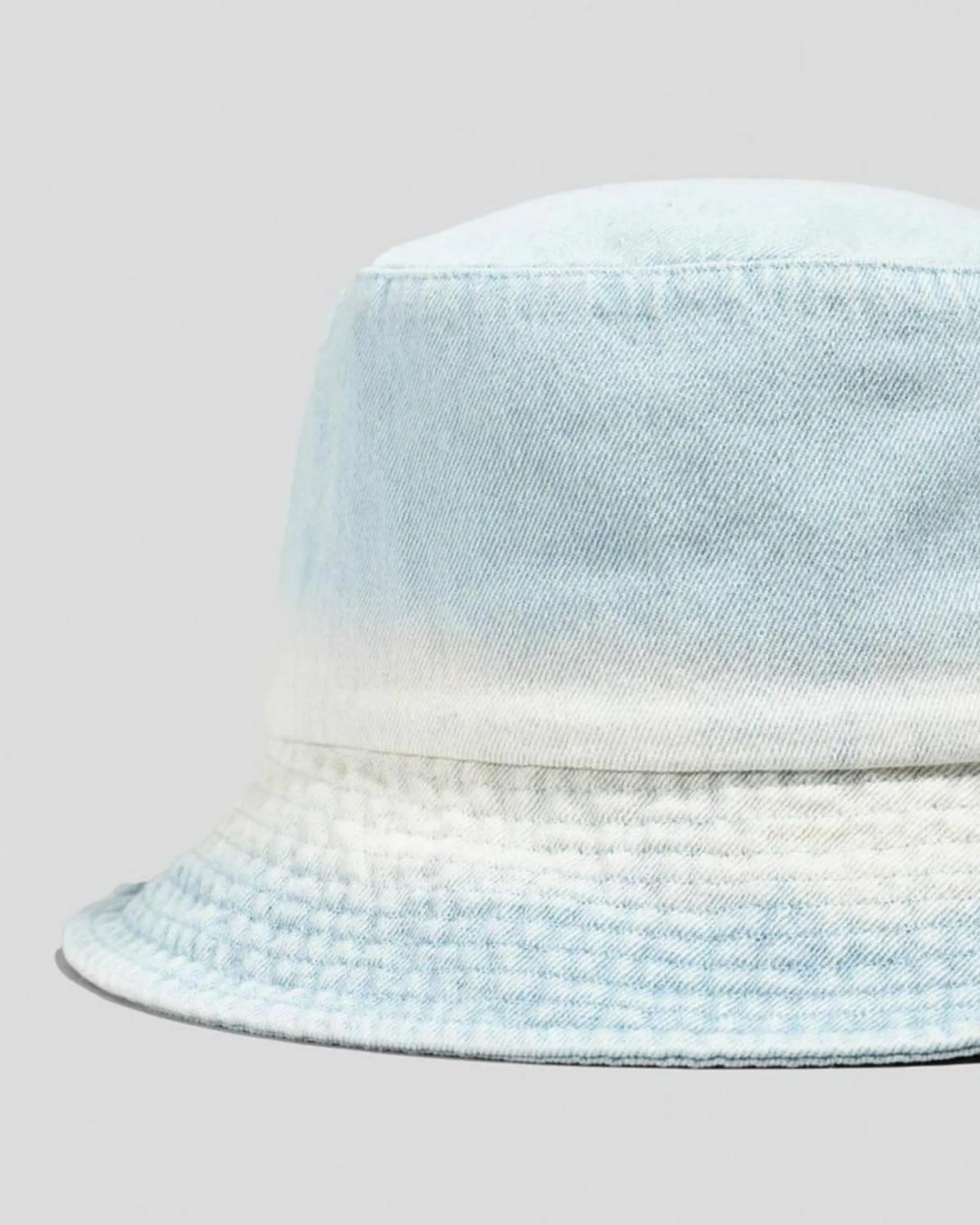 Headwear*Ava And Ever Iris Bucket Hat Light Ombre Denim
