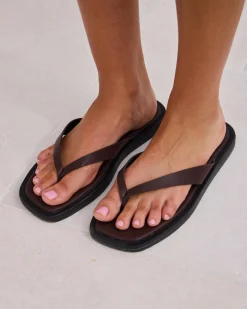 Sandals*Ava And Ever Isola Thong Slide Sandals Chocolate