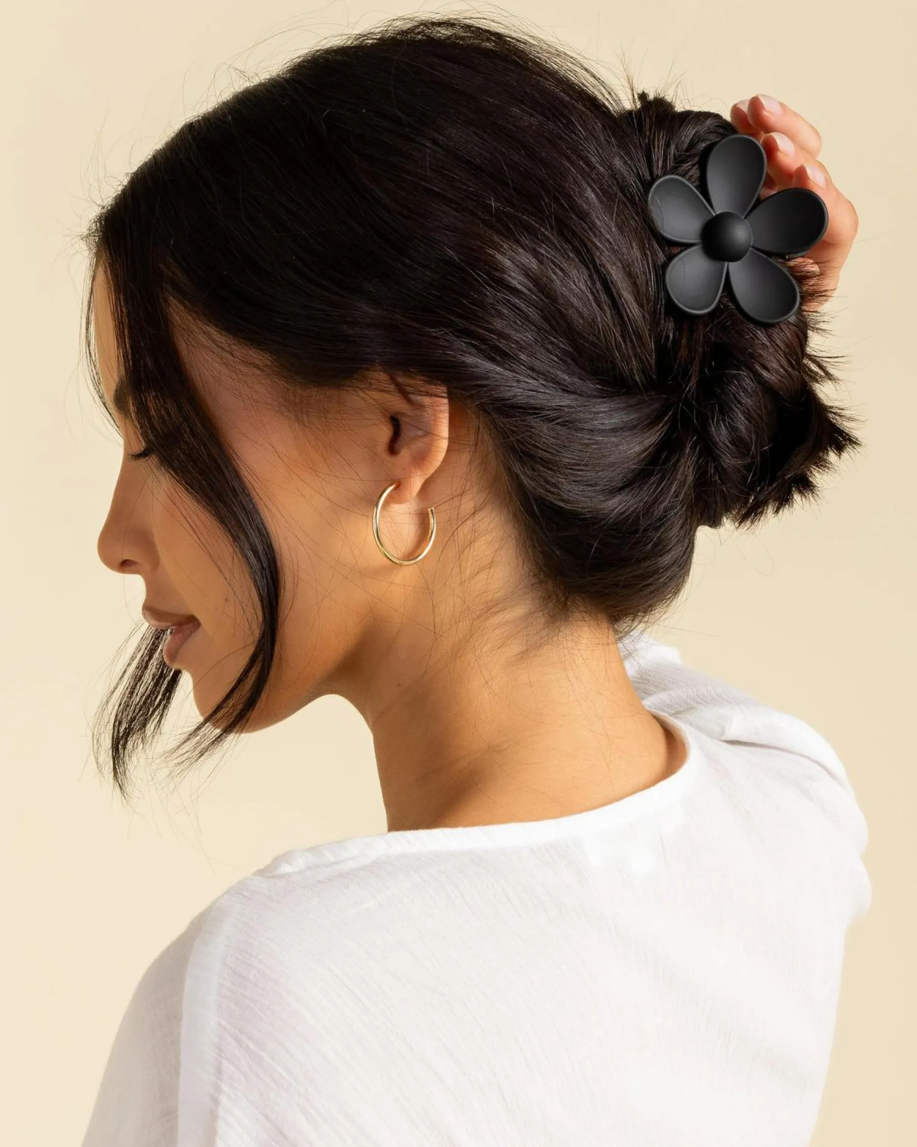 Beauty & Hair*Karyn In LA Kay Flower Hair Claw Clip Black