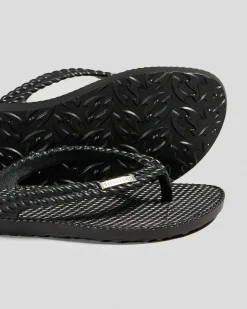 Clearance Kick Back Thongs Women Flip Flops