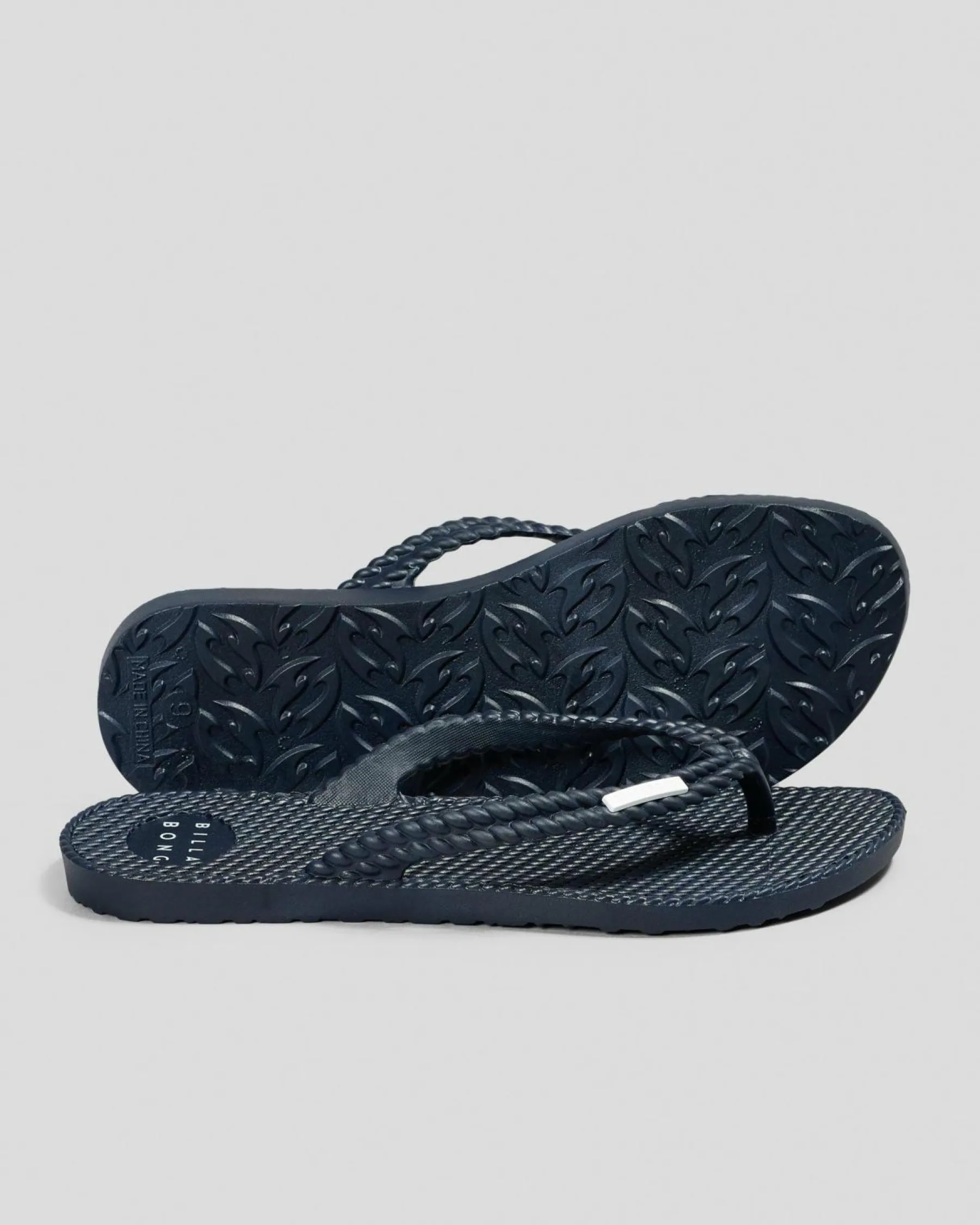 Clearance Kick Back Thongs Women Flip Flops