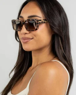 Hot Laguna Sunglasses Women Sunglasses
